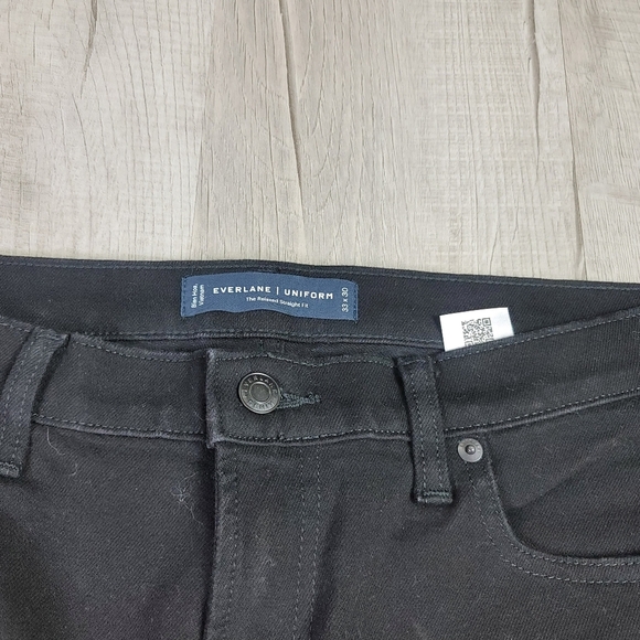 Everlane The Relaxed Straight Fit Jean Black - Picture 5 of 6